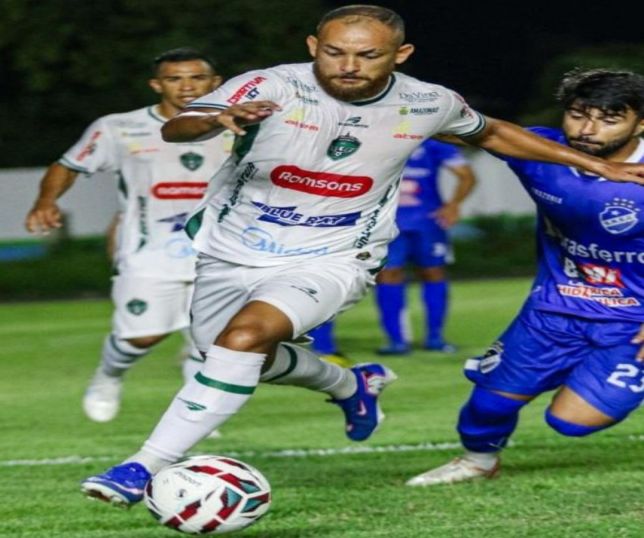 Manaus FC vence São Raimundo-RR fora de casa e encosta no G4 da Série D