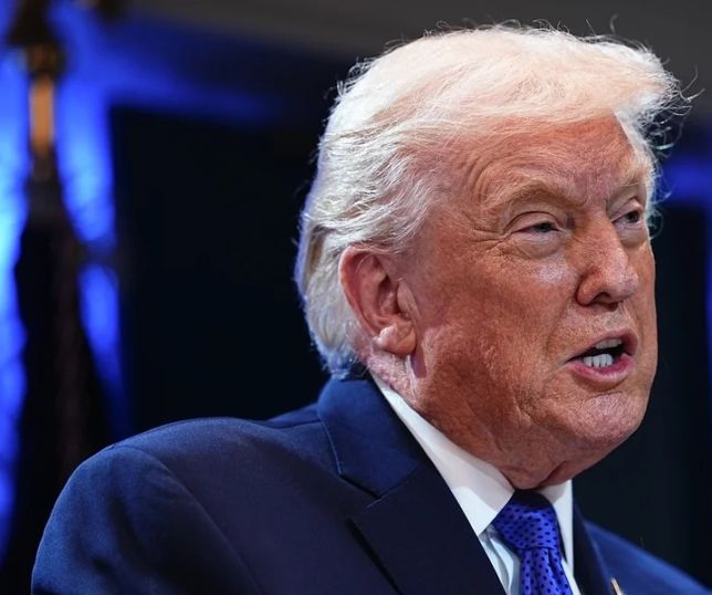 Trump classifica ataque em mesquita da Califórnia como 'terrível' após cinco mortes