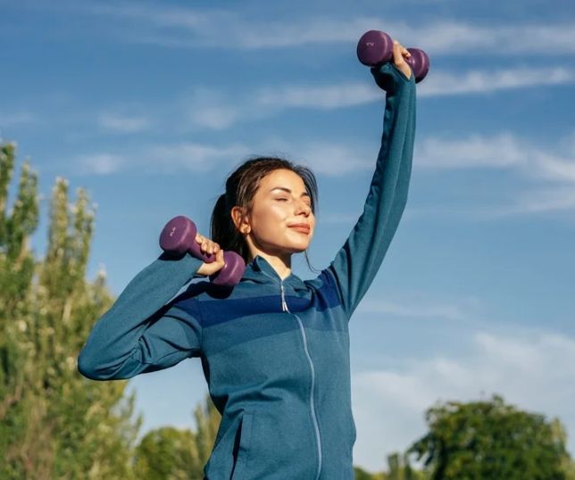 Estudo aponta que 10 horas semanais de exercício podem reduzir mais riscos ao coração