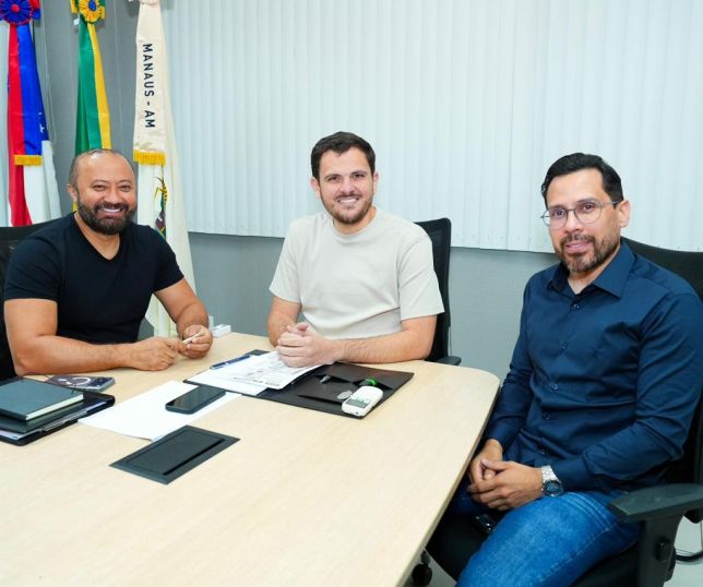 Prefeito Renato Junior reforça educação pública com novas 325 nomeações do concurso da Semed