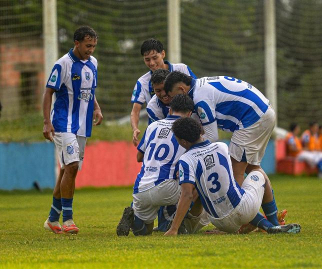 São Raimundo conquista primeira vitória no Amazonense Sub-20 ao bater o Librade