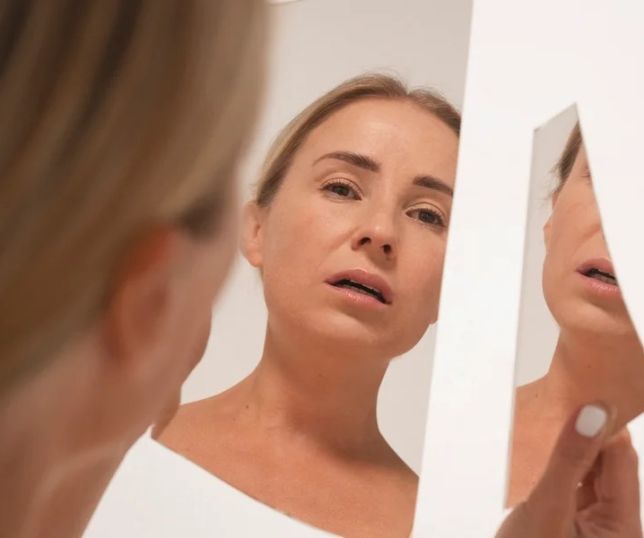 ''Beauty burnout'': pressão por aparência perfeita gera exaustão mental e preocupa especialistas