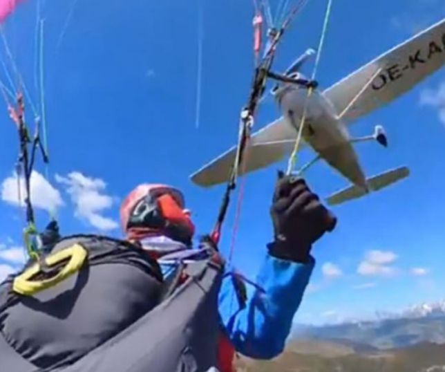 Colisão entre avião e parapente assusta turistas nos Alpes da Áustria. VEJA VÍDEO