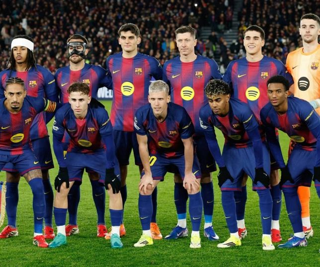 Barcelona acerta contratação de Anthony Gordon por R$ 467 milhões