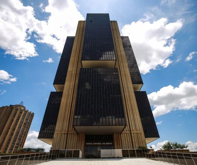 Banco Central atualiza regras do FGC e reforça gestão de riscos no sistema financeiro