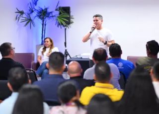 David Almeida se reúne com setor de turismo e defende fortalecimento de políticas para impulsionar o Amazonas