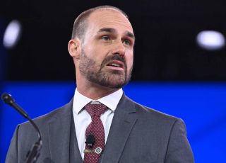 Estratégia do PL coloca Eduardo Bolsonaro como suplente ao Senado em SP para viabilizar retorno ao Brasil