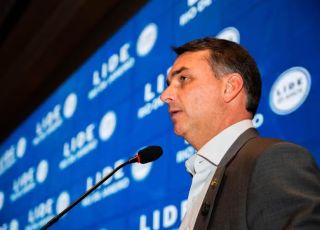 Caso Master vira arma política e acirra disputa entre governo Lula e aliados de Flávio Bolsonaro