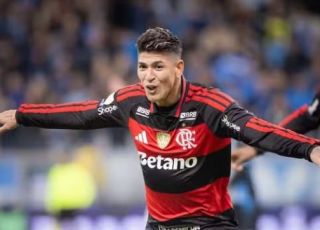 Flamengo bate Grêmio com autoridade e diminui distância para o Palmeiras. VEJA OS MELHORES MOMENTOS