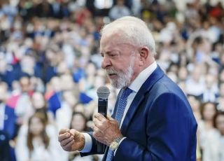 Governo Lula revoga imposto sobre compras internacionais de até US$ 50