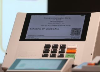 Pesquisa mostra que fake news sobre eleições continuam focadas nas urnas eletrônicas