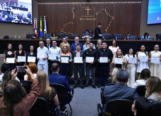 Cabo Maciel promove Sessão Especial em Homenagem ao Dia Internacional do Enfermeiro na Aleam