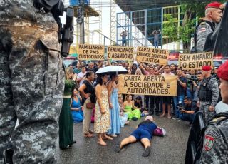 Familiares de policiais militares custodiados transferidos para nova unidade prisional divulgam carta aberta e denunciam abandono