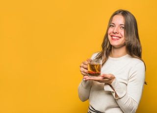 Chás para memória e concentração têm efeitos moderados e exigem cautela, dizem especialistas