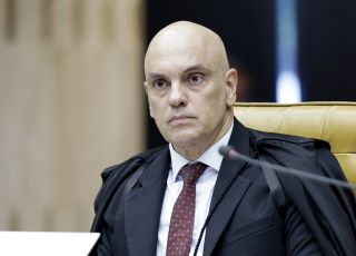 Alexandre de Moraes é notificado nos EUA para responder ação movida por empresa ligada a Trump