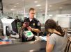 Governo Trump exige que estrangeiros saiam dos EUA para pedir green card