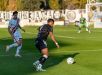 Jogar futebol só aos domingos pode aumentar risco de lesões, alerta especialista