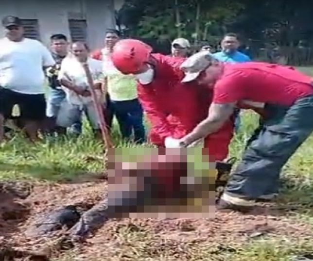 IMAGENS FORTES! Corpo de homem é encontrado em cova rasa atrás da Igreja Matriz no município de Tabatinga, interior do Amazonas. VEJA VÍDEO