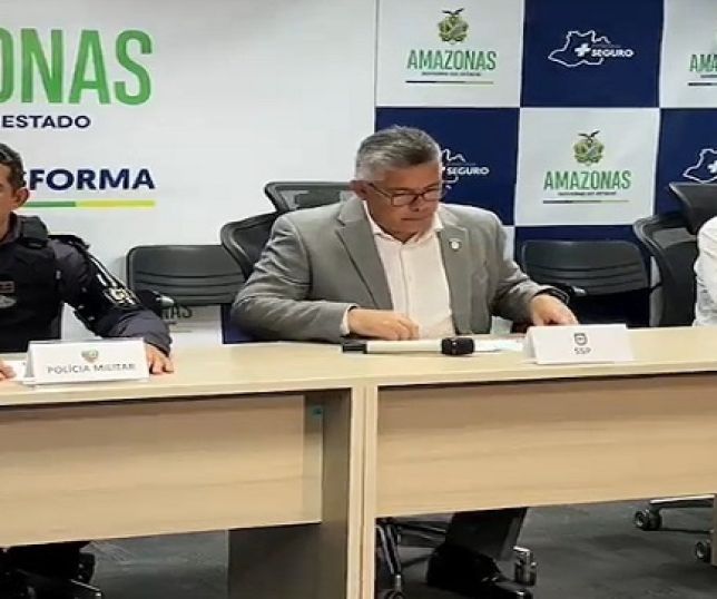 Forças de segurança confirmam prisões de dois criminosos e apontam dois foragidos envolvidos no latrocínio de comerciante no bairro São José Operário. VEJA VÍDEO E REPORTAGEM DO 'PORTAL DO ZACARIAS' AO VIVO