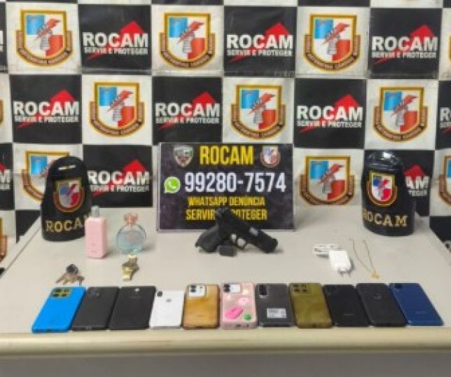 Rocam prende dupla suspeita de roubos em Manaus e encontra celulares, joias e simulacro de arma