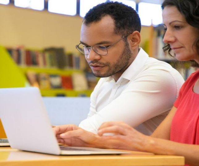 Projeto nacional de formação docente chega a Itacoatiara com capacitação gratuita para professores