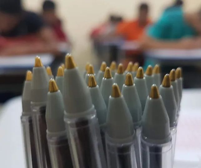 Inscrições para certificadores do Enem estão abertas e remuneração pode chegar a R$ 864 por dia