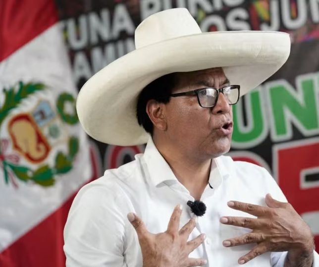 Eleições no Peru: atrás na apuração, Roberto Sánchez pede recontagem 'de todas as atas que a legislação permita'