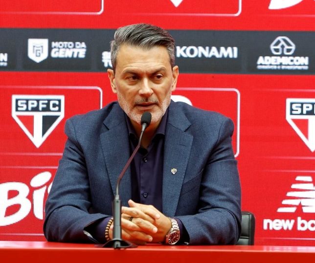 São Paulo demite executivo de futebol Rui Costa após período de pressão interna