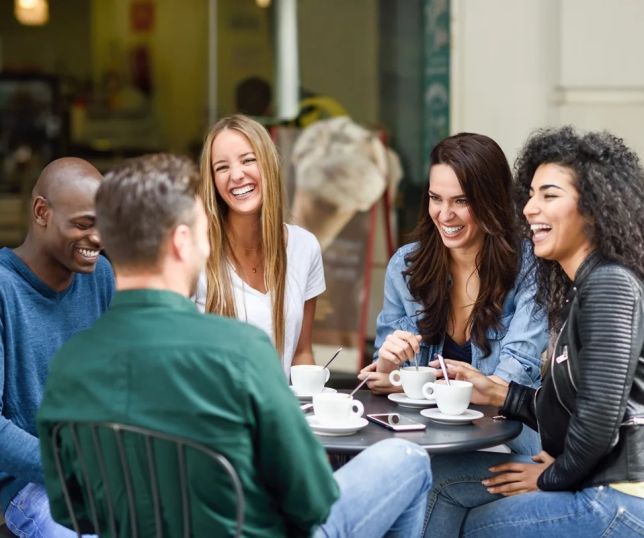 O estudo mostra que grupos podem ''sincronizar'' batimentos cardíacos em situações sociais, diz pesquisa