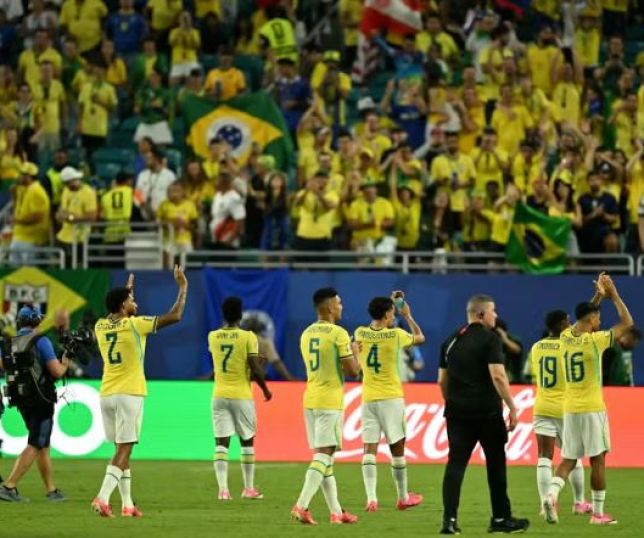 A Copa pegou fogo! Brasil cresce na hora certa e ganha moral para o mata-mata