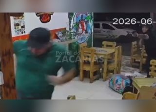 Homem é perseguido e executado dentro de restaurante na colômbia; funcionária também morre baleada. VEJA VÍDEOS