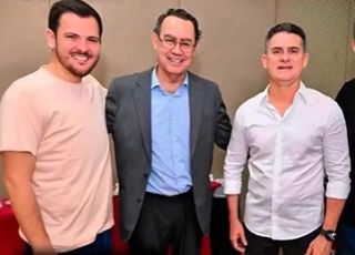 Renato Júnior afirma que trabalho de David Almeida incomoda adversários políticos. VEJA VÍDEO
