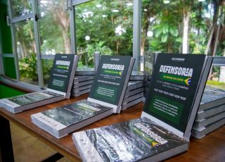 Livro reúne projetos da DPE-AM apresentados na COP-30 e destaca ações voltadas à cidadania na Amazônia