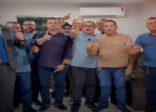 Roberto cidade, o 'Cocô de Ouro', não cumpre com o que prometeu e policiais e bombeiros convocam grande mobilização para o dia 12 na Arena Amadeu Teixeira. VEJA VÍDEO