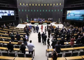 Câmara acelera projeto que regulamenta negociação coletiva e organização sindical no serviço público