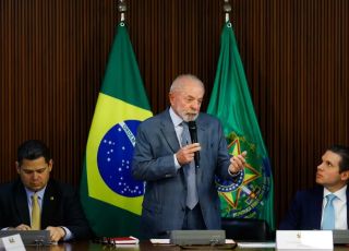 Sucessão do Congresso e disputa eleitoral deixam Motta e Alcolumbre em lados opostos em votações