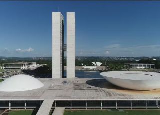 A dez dias do fim do prazo, governo ainda não pagou 10% do valor mínimo de emendas previstas para o 1º semestre