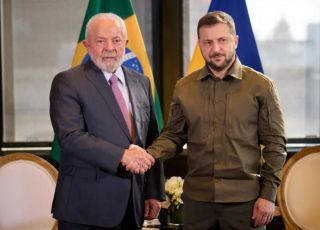 Zelenskiy apoia proposta de Lula para ampliar diálogo de paz entre Ucrânia e Rússia