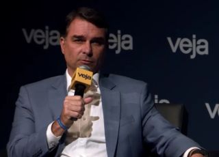 TSE manda retirar do ar postagem com deepfake envolvendo Flávio e Vorcaro