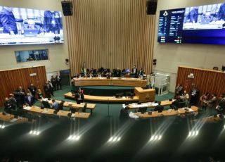 CLDF aprova LDO de 2027 com previsão de mais de 6,5 mil nomeações no Distrito Federal