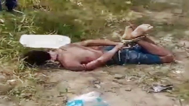 IMAGENS FORTES! HOMEM AMARRADO E AMORDAÇADO É EXECUTADO A TIROS EM ÁREA DE MATA NA COMUNIDADE SANTA MARTA, ZONA NORTE DE MANAUS. VEJA VÍDEO