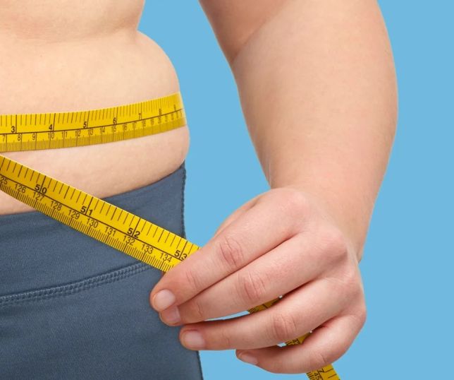Comer menos ou fazer mais exercícios? Especialista explica qual estratégia ajuda mais no emagrecimento