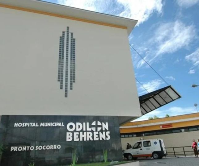 Hospital de BH abre concurso com 230 vagas e salários de até R$ 7,3 mil