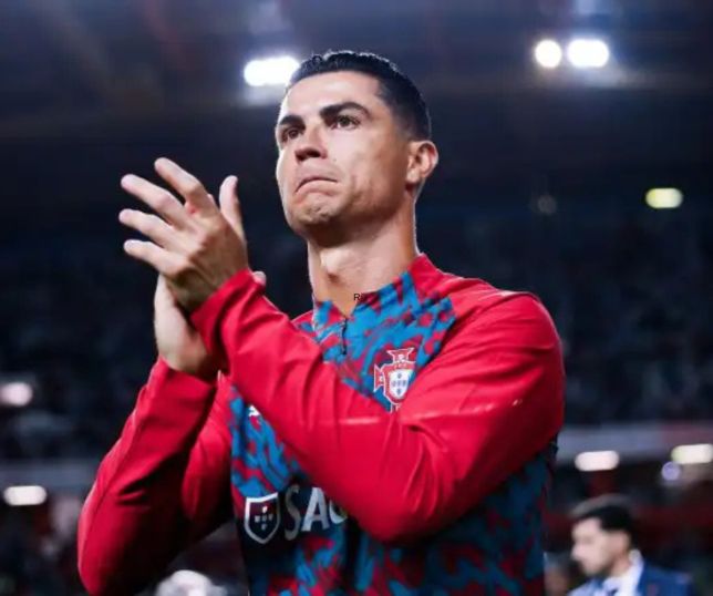 Cristiano Ronaldo se manifesta após eliminação de Portugal: 'Portugal sempre'
