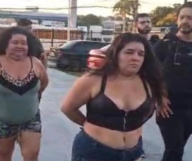 Mãe e filha acusadas de tentativa de homicídio contra mulher trans em Parintins são presas em bairro da Zona Norte de Manaus. VEJA VÍDEO