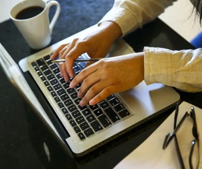 ONU Mulheres abre inscrições para curso gratuito de tecnologia voltado a mulheres em situação de vulnerabilidade