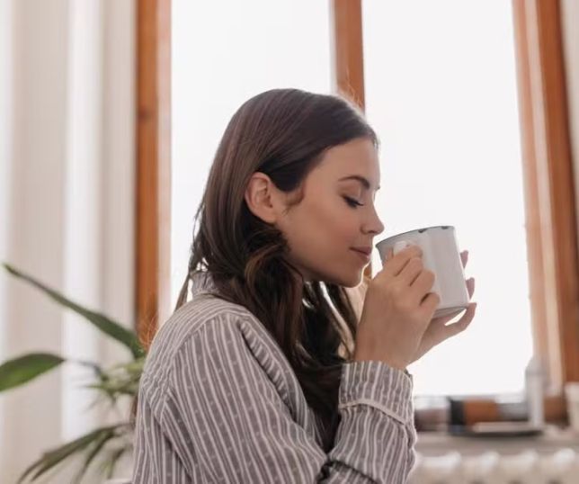 Cientistas descobrem mecanismo que pode explicar como o café ajuda na saúde e no envelhecimento