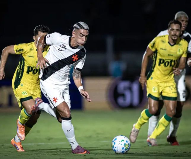 Vasco busca reação contra Mirassol para deixar zona de rebaixamento do Brasileirão