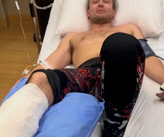 Mergulhador sobrevive a ataque de tubarão e registra momento impressionante em vídeo. VEJA 