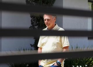 Da Papudinha à domiciliar sem prazo: entenda as decisões de Moraes sobre a pena de Bolsonaro por tentativa de golpe